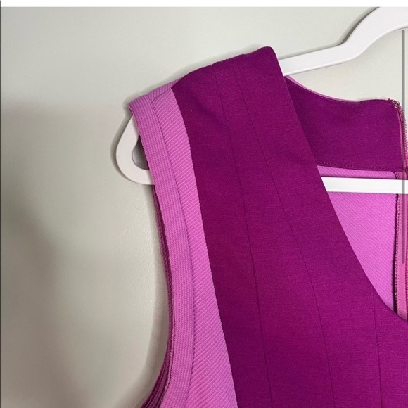 Diane Von Furstenberg CARMELLE KNIT SUITING Purple SHIFT DRESS sz 12. - Picture 3 of 9